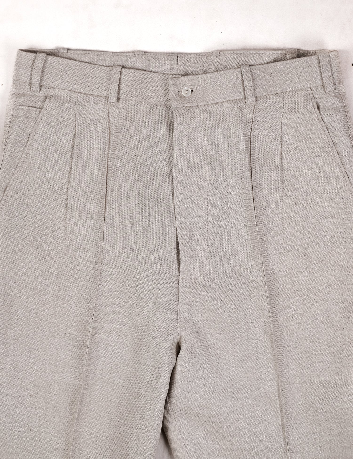 Pleated Linen Trousers (Men)