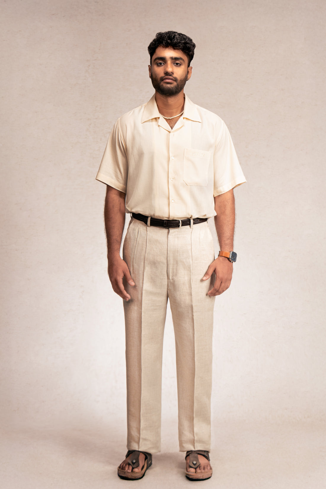 Pleated Linen Trousers (Men)